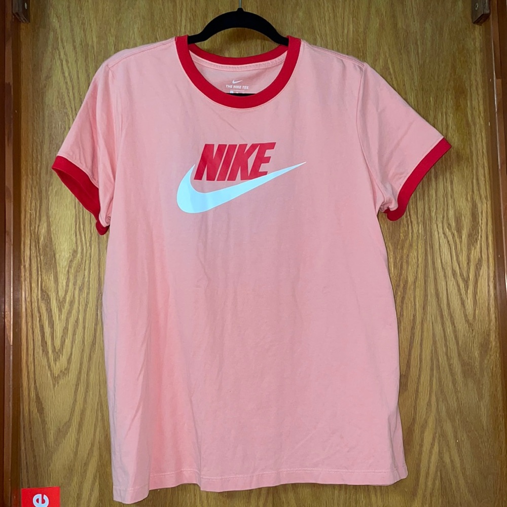 Nike tshirt